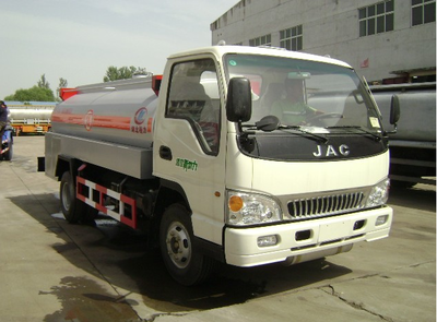 江淮攪拌車(chē) 高效可靠的4-5方移動(dòng)攪拌解決方案